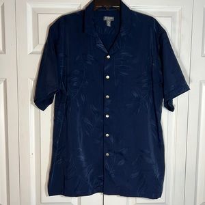 Men’s Van Heusen Shirt